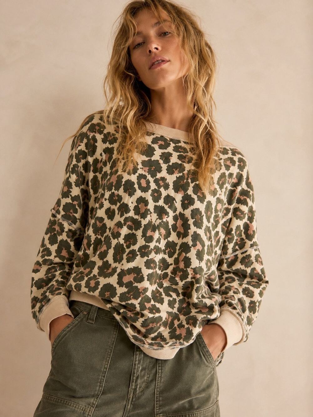 Free People Leopard Pullover XS Oversized Boho Grunge Indie Cotton Sweatshirt